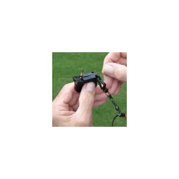 20/20 Magnetic Fly Threader Tool