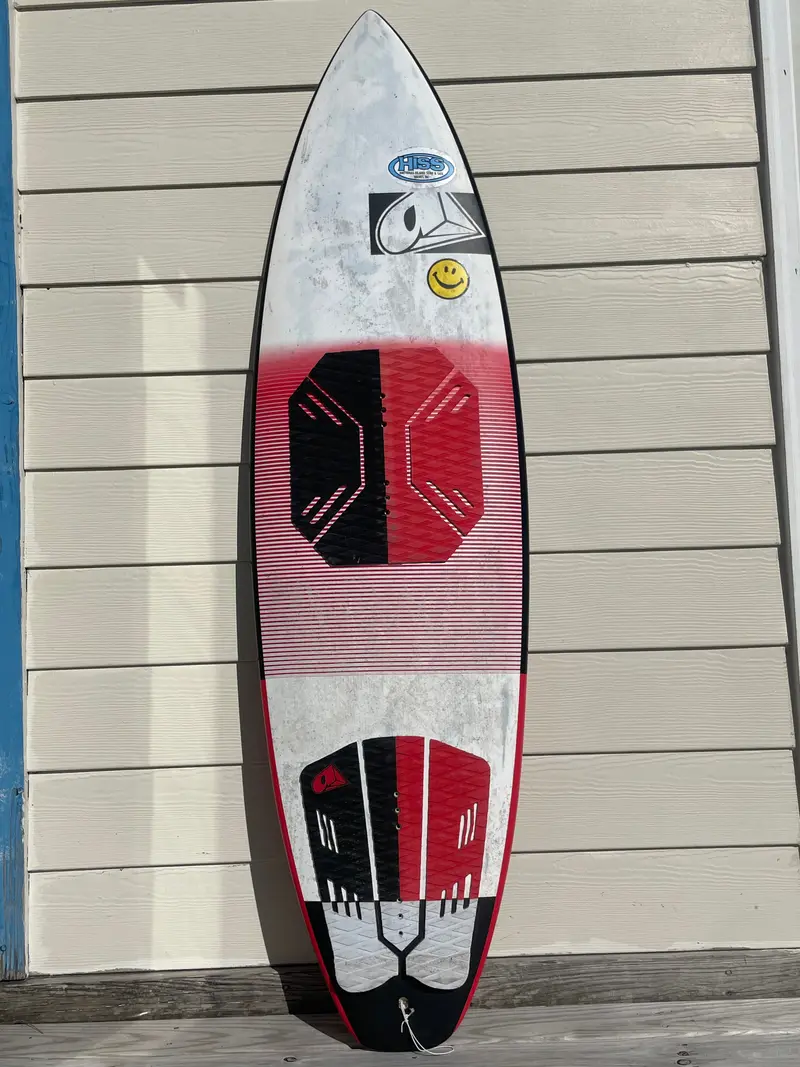Airush 2014 Compact 5’9 Surfboard – Gently Used