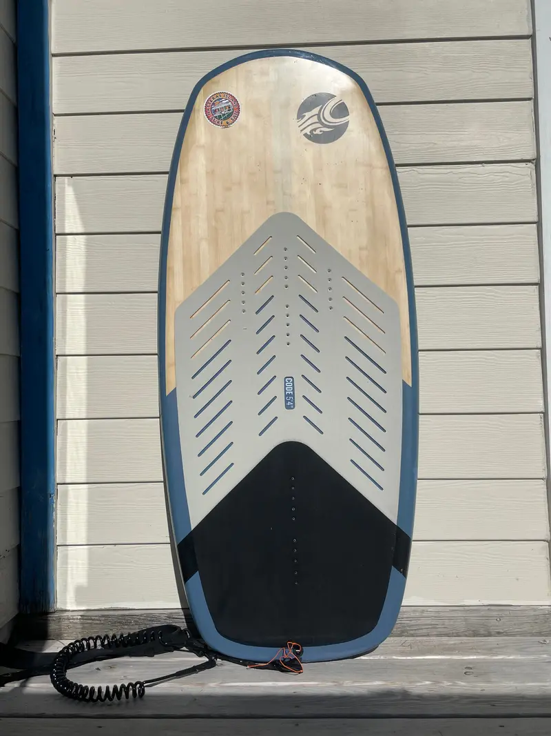 Cabrinha Code 2022 – 5’4″ Used Kite Surfboard