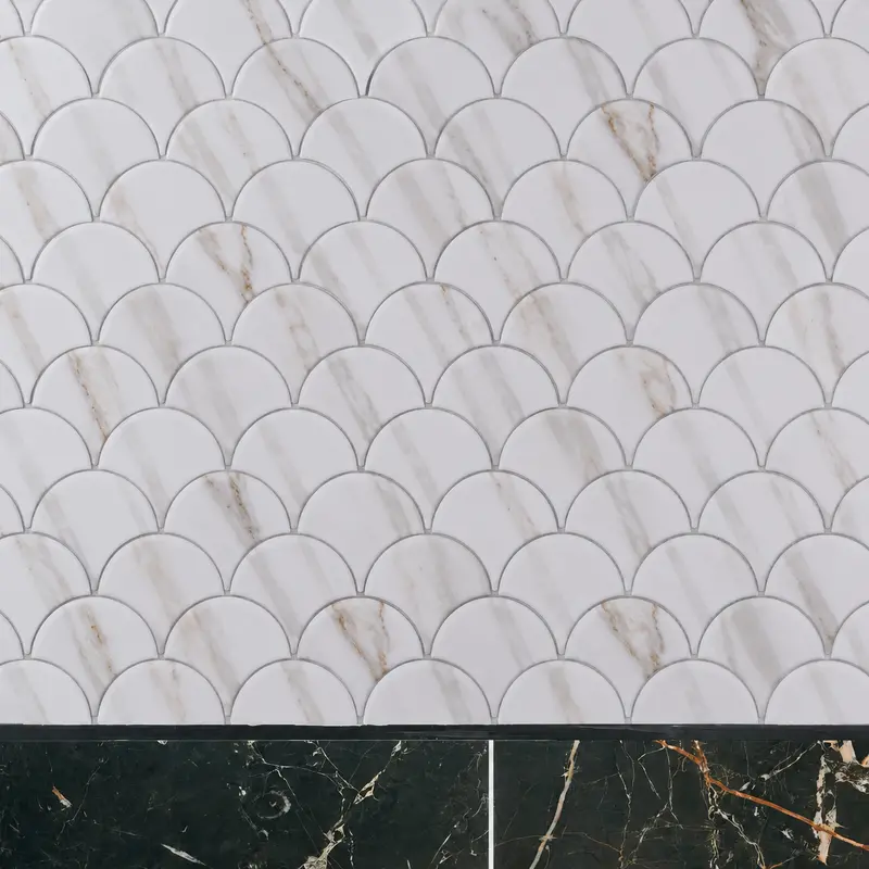 Calacatta Gold Marble Scallop-Shaped Mosaic Tile Sheet