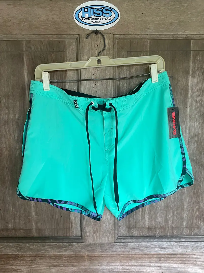 Dakine Freeride Women’s Surf Shorts