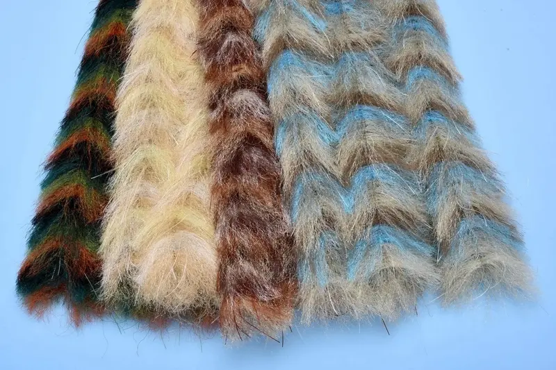 EP Crustaceous Dubbing Brush