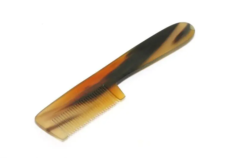 Hareline Underfur & Hair Bone Comb for Fly Tying
