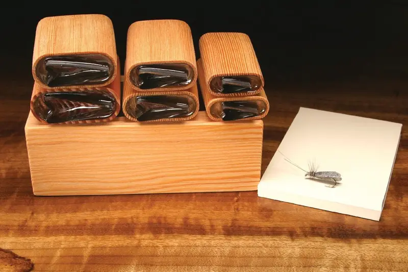 Precision Caddis Wing Cutting Tool