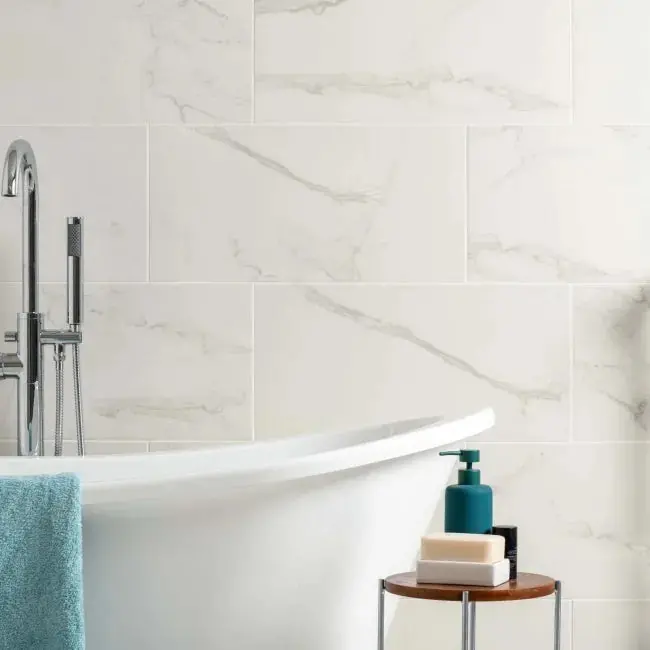 Verona Carrara Matt Marble Effect Tile – 60x30cm Rectangular Porcelain Wall & Floor Tile